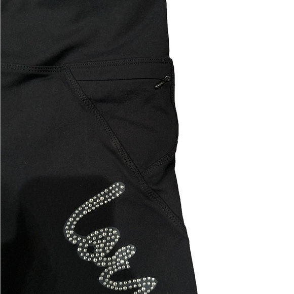 Lorna Jane Capris - Picture 3 of 4